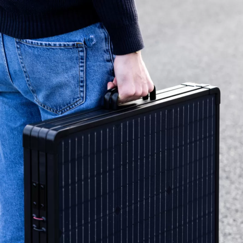 ORIUM Panneau Solaire Pliable 200 W 2 ORIUM Panneau Solaire Pliable 200 W – Image 2